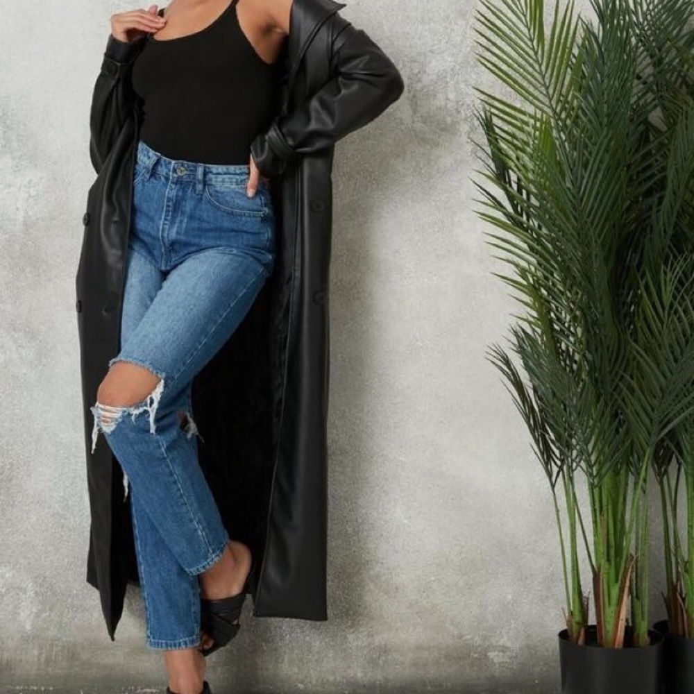 NEW MISSGUIDED Riot High Rise Mom jeans - Picture 7 of 7